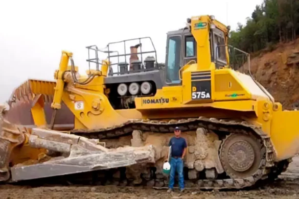 Komatsu D575A: King of Construction and Mining Sites