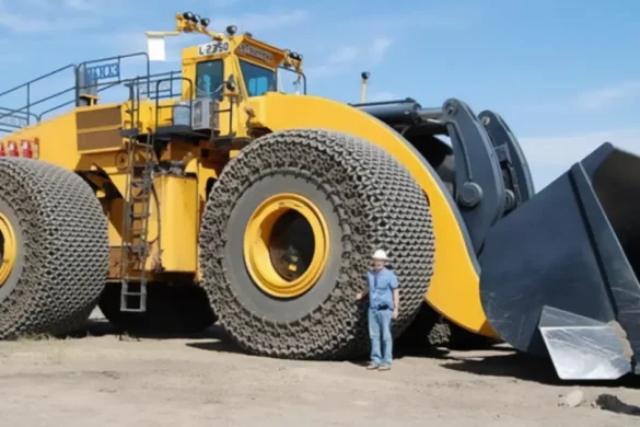 LeTourneau L-2350: King of Heavy-Duty Loaders