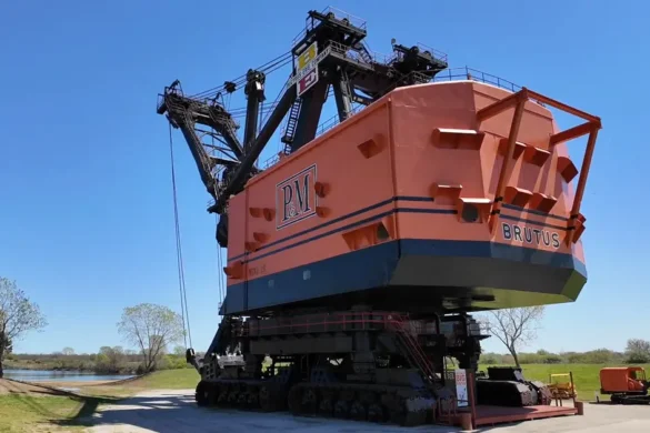 Inside Big Brutus – The World’s Largest Electric Shovel