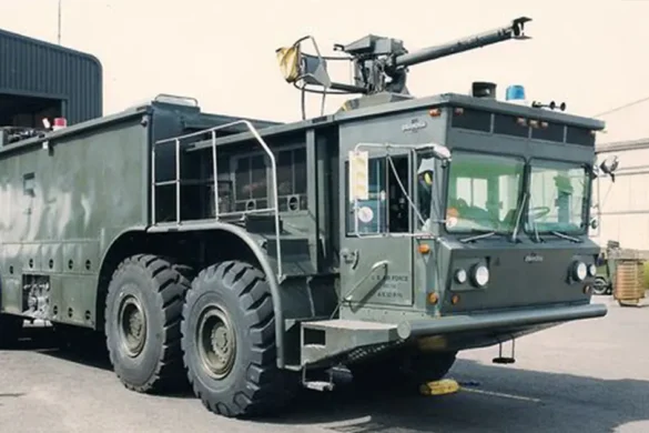 Oshkosh P-15 8×8: 60-Ton Fire Truck Has TWO Detroit Diesels