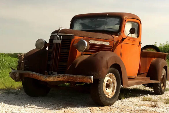 Lost for Decades: 1937 GMC Truck Recovery