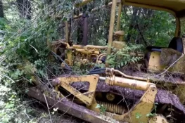 Finding the Forgotten 1950 Cat D47U Dozer