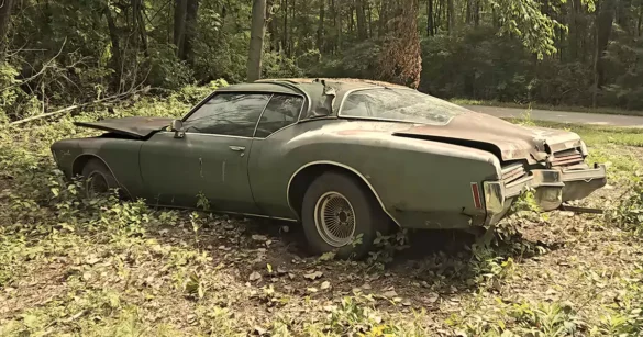 Exploring the 1971 Buick Riviera Boat Tail